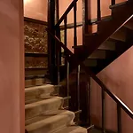 Hotel Varosi 4 Seasons 3*