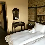 Hotel Varosi 4 Seasons 3*