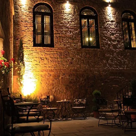 Otel Varosi 4 Seasons 3*