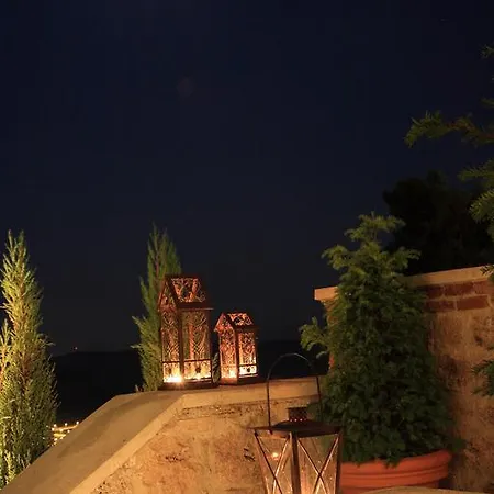 Hotel Varosi 4 Seasons 3*