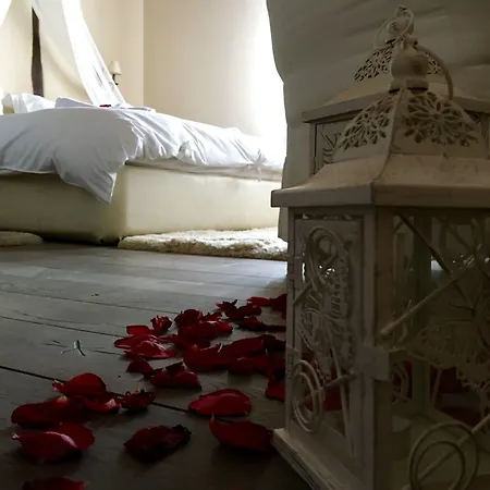 Hotel Varosi 4 Seasons 3*