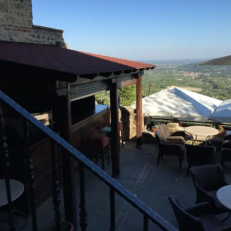 Varosi 4 Seasons Otel 3*