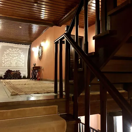 Otel Varosi 4 Seasons