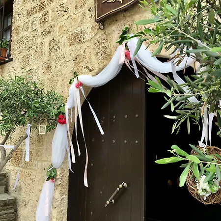 Hotel Varosi 4 Seasons 3*