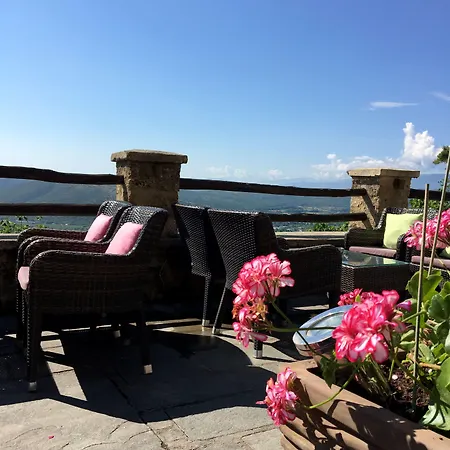 Otel Varosi 4 Seasons Vodina