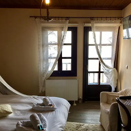 Varosi 4 Seasons