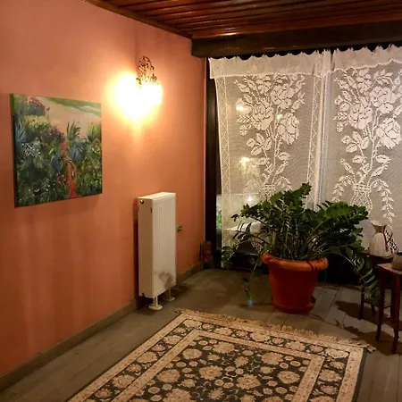 Hotel Varosi 4 Seasons