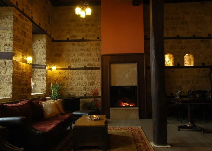 Varosi 4 Seasons Édessa