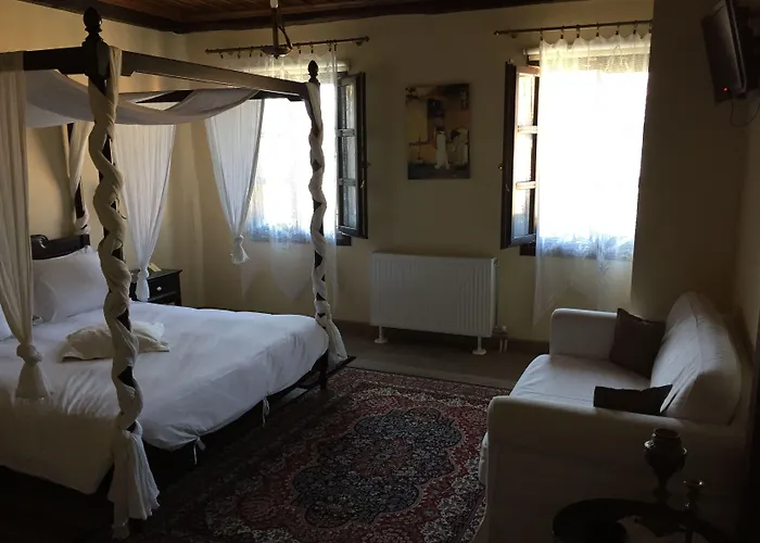 Varosi 4 Seasons Édessa