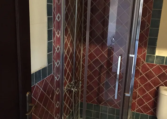 Varosi 4 Seasons 3* エデッサ