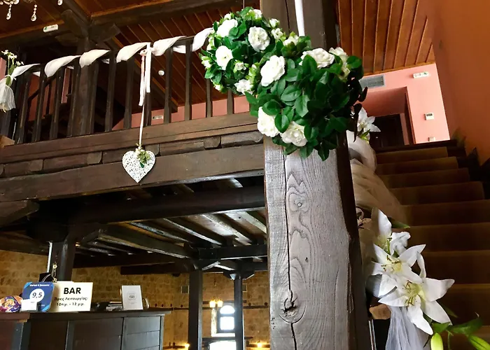 Varosi 4 Seasons Édessa