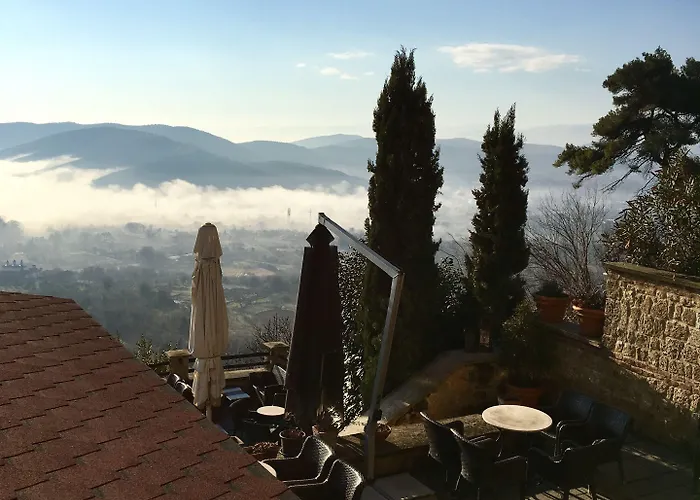 Hotel Varosi 4 Seasons